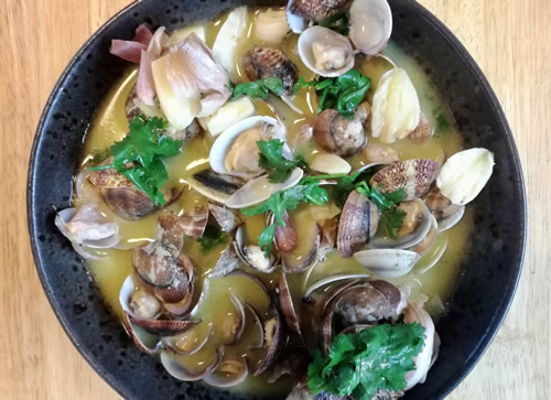 Mariscada is a shellfish stew that can be enjoyed in Lisbon, here at 'Chez Esteves: Home Made — Home Eaten — With Friends'.