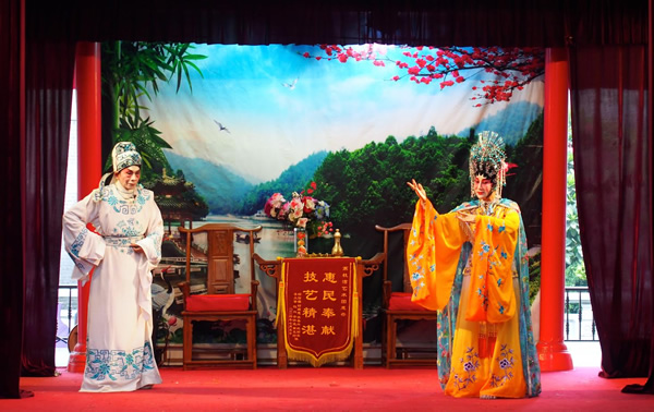 Open air opera performance in Liwan Lake Park in Guangzhou, China.