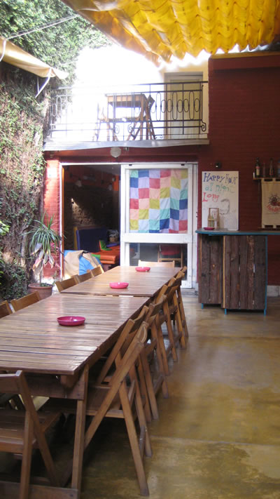 A hostel with a courtyard.
