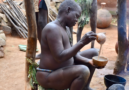 Making millet porridge