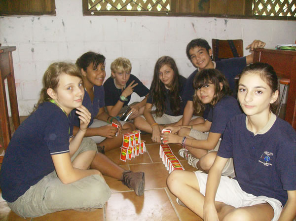 Sixth Graders in Cahuita Complementaria