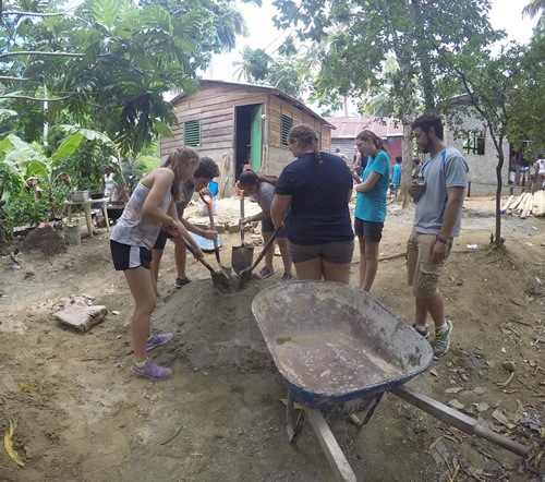 Volunteer program in the Dominican Republic with Global Leadership Adventures