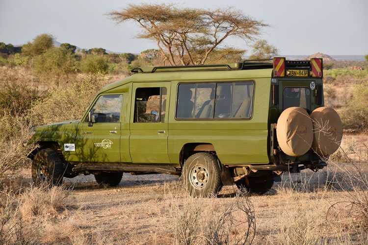 Crossing Kenya's remote northern regions in a 4x4