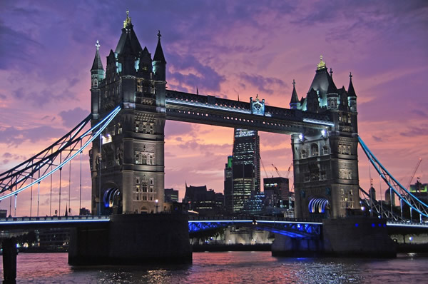 London Bridge at night
