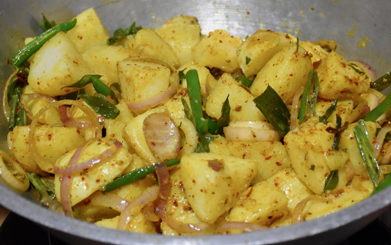 A typical potato curry made in Sri Lanka