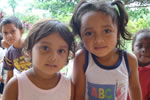 Volunteer in Honduras with Children