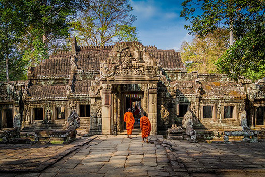 Volunteer in Cambodia Angor Wat