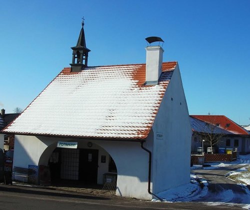 Former church, now grocery store