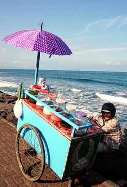 Oceanside vendor