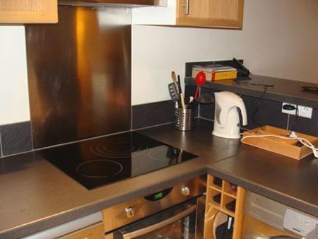 Kitchen in apartment rental in Paris.