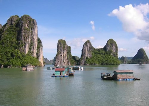 Fishing boats in the beautiful islands of Vietnam.