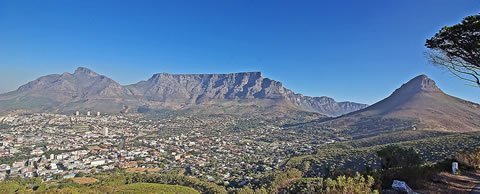 Cape Town-The Mother City-lies beneath Table Mountain