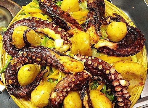 Couscous with octopus.