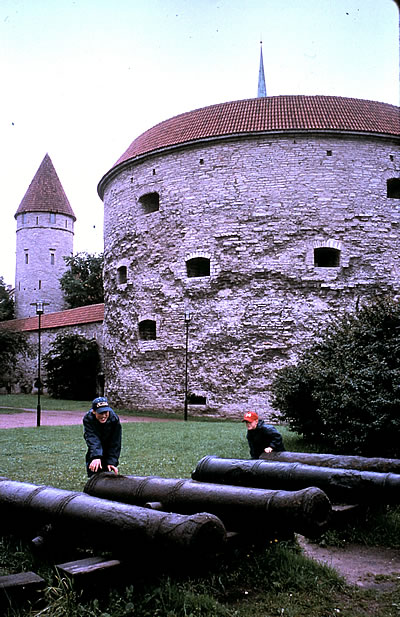 Children with cannons.