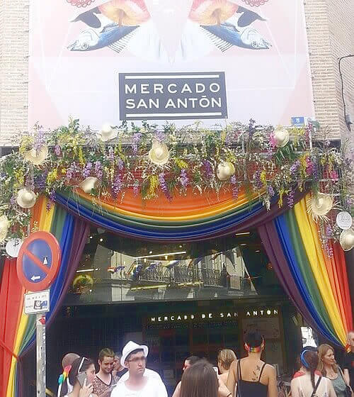 Madrid’s Mercado San Anton busy as usual.