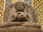 Statue of Buddha in Bangkok, a common place to teach English and live.