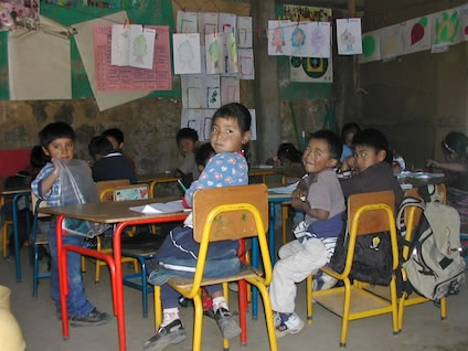 Work with children as a volunteer in Guatemala