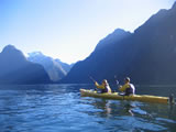Rowing in New Zealand lake